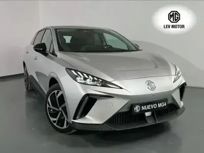 Nuevo MG MG4 EV Luxury 150 kW (204 CV) 2026 Gris Utilitario