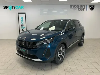 Usado Peugeot 3008 Allure 131 CV (96 kW) 2023 Azul SUV