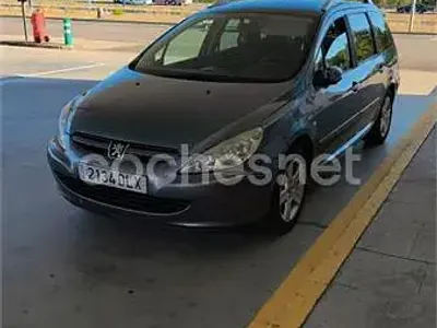 Usado Peugeot 307 110 CV (80 kW) 2005 Gris / plata Familiar