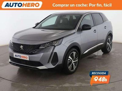 Usado Peugeot 3008 Allure 131 CV (96 kW) 2022 Gris SUV