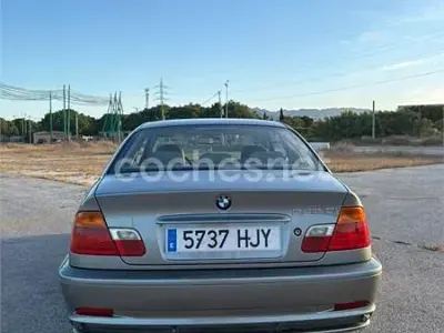 Usado BMW 323 170 CV (125 kW) 2000 Gris / plata Coupe