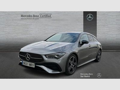 Gris montaña Usado 2024 Mercedes CLA200 Shooting Brake AMG line Familiar | 38.990 € (Un poco caro)