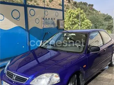 Usado Honda Civic SR 125 CV (91 kW) 1998 Azul Coupe