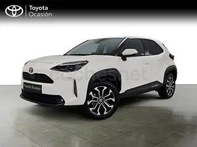 Usado Toyota Yaris Cross Active 116 CV (85 kW) 2022 Blanco SUV