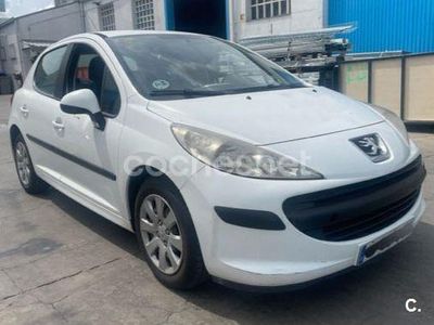 Usado Peugeot 207 70 CV (51 kW) 2008 Blanco Berlina