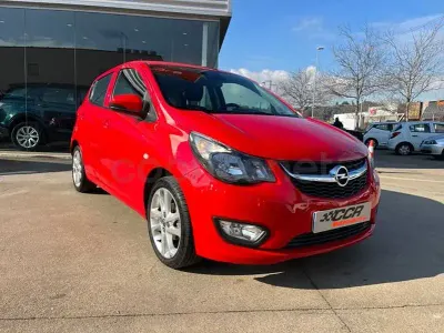 Usado Opel Karl Selective 75 CV (55 kW) 2016 Rojo Utilitario