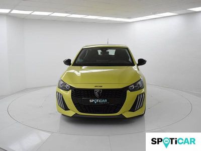 Usado Peugeot 208 Active 100 CV (73 kW) 2024 Dorado Utilitario