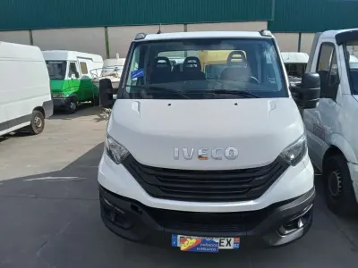 Usado Iveco Daily 160 CV (117 kW) 2023 Blanco Van