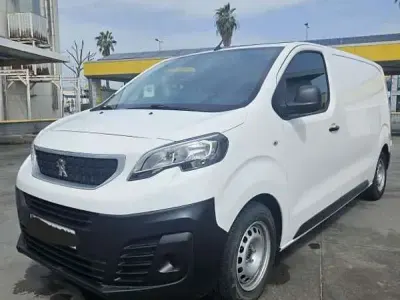 Usado Peugeot Expert 101 CV (74 kW) 2021 Blanco Van