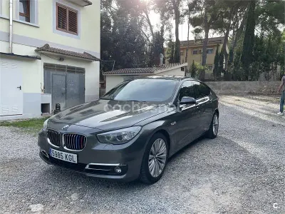 Usado BMW 530 Gran Turismo 258 CV (189 kW) 2014 Gris / plata Berlina