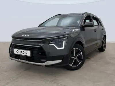 Usado Kia Niro 129 CV (94 kW) 2025 Gris SUV
