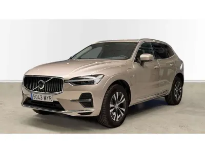 Usado Volvo XC60 Core 351 CV (258 kW) 2025 Gris SUV