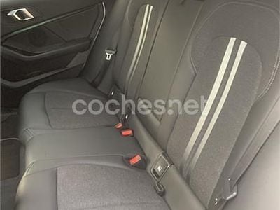 Usado BMW 218 Sport Line 150 CV (110 kW) 2021 Blanco Coupe