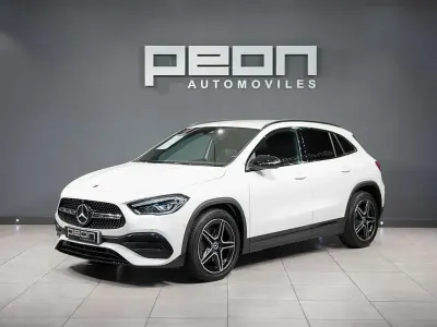 Usado Mercedes GLA200 150 CV (110 kW) 2021 Blanco SUV