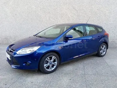 Usado Ford Focus Titanium 125 CV (91 kW) 2013 Azul Berlina
