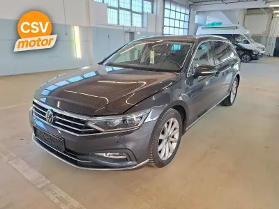 Usado VW Passat Executive 150 CV (110 kW) 2024 Gris Familiar