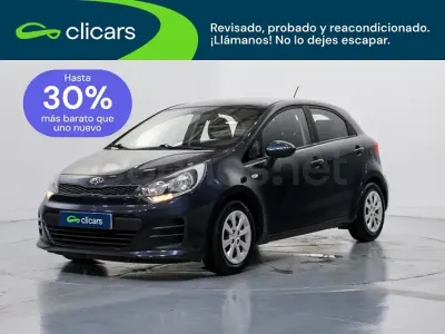 Usado Kia Rio 84 CV (61 kW) 2016 Azul Utilitario