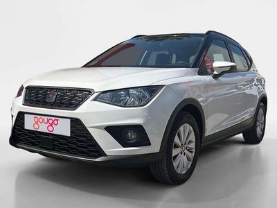 Usado Seat Arona Style 110 CV (80 kW) 2021 Gris SUV