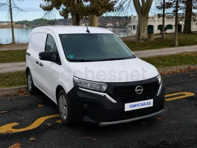 Usado Nissan Townstar Acenta 130 CV (95 kW) 2022 Blanco Monovolumen