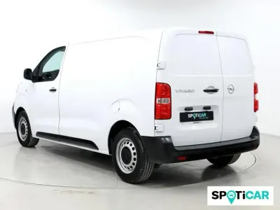 Usado Opel Vivaro 120 CV (88 kW) 2025 Blanco Monovolumen