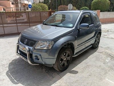 Usado Suzuki Grand Vitara 106 CV (77 kW) 2008 Gris / plata SUV
