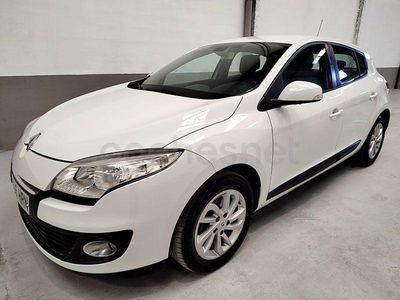 Usado Renault Mégane Dynamique 115 CV (84 kW) 2013 Blanco Berlina