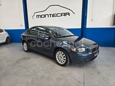 Volvo S40