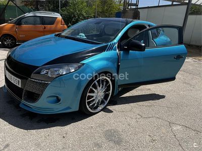 Begagnad Renault Mégane Dynamique 110 HK (80 kW) 2010 Blå Sedan