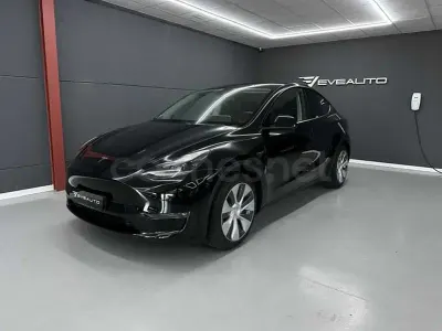 Usado Tesla Model Y 339 kW (461 CV) 2023 Eléctrico SUV