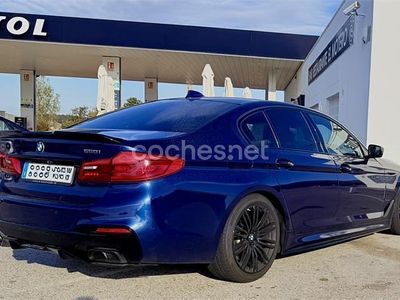 Azul Usado 2017 BMW 550 Gran Turismo Comfort Edition Berlina | 40.000 €