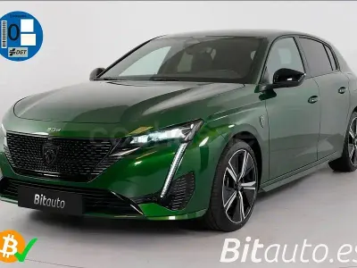 Käytetty Peugeot 308 GT 225 HP (165 kW) 2022 Vihreä Sedan