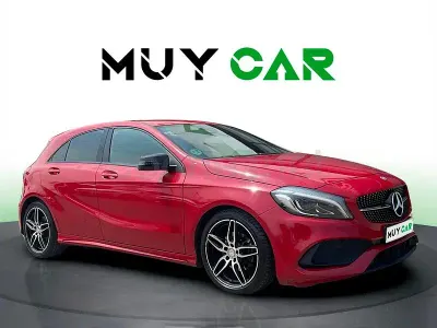 Usado Mercedes A180 AMG line 122 CV (89 kW) 2015 Rojo Utilitario