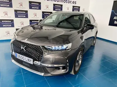 Usado DS Automobiles DS7 Crossback Grand Chic 300 CV (220 kW) 2021 Gris / plata SUV