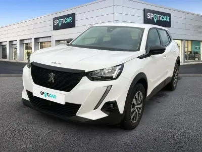 Usado Peugeot 2008 Active 100 HP (73 kW) 2022 Branco SUV