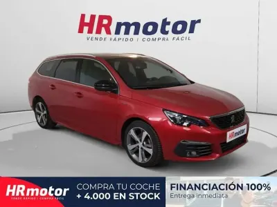 Usado Peugeot 308 GT-line 132 CV (97 kW) 2018 Rojo Familiar