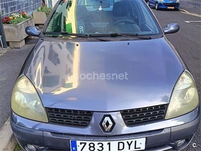 Azul Usado 2006 Renault Clio II Authentique Berlina | 2200 € (Precio justo)