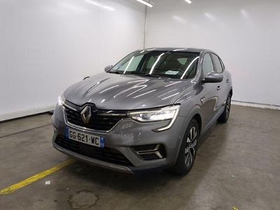 Usado Renault Arkana Engineered 145 CV (106 kW) 2022 Gris / plata SUV