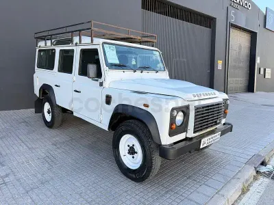 Usado Land Rover Defender SE 122 CV (89 kW) 2016 Blanco Familiar