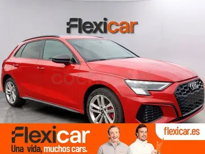 Usado Audi A3 S-Line 204 CV (150 kW) 2021 Rojo Berlina
