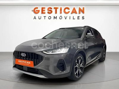 Gris / plata Usado 2023 Ford Focus Active Berlina | 16.990 € (Buen precio)