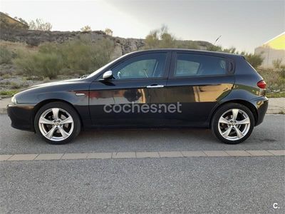 Usado Alfa Romeo 147 150 CV (110 kW) 2007 Negro Utilitario