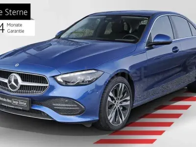 Usado Mercedes C300e 313 CV (230 kW) 2023 Azul Berlina