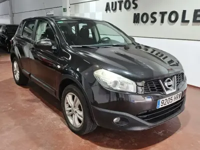Usado Nissan Qashqai Tekna 110 CV (80 kW) 2013 Negro SUV
