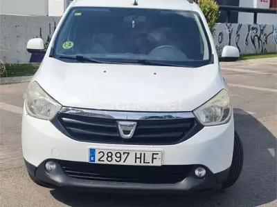 Usado Dacia Lodgy Lauréate 107 CV (78 kW) 2012 Blanco Monovolumen