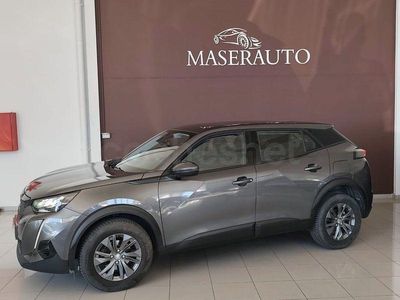 Usado Peugeot 2008 Active 110 CV (80 kW) 2021 Gris / plata SUV