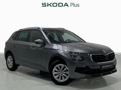 Usado Skoda Kamiq Selection 115 CV (84 kW) 2025 Gris SUV