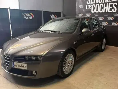 Usado Alfa Romeo 159 Distinctive 150 CV (110 kW) 2009 Gris Berlina