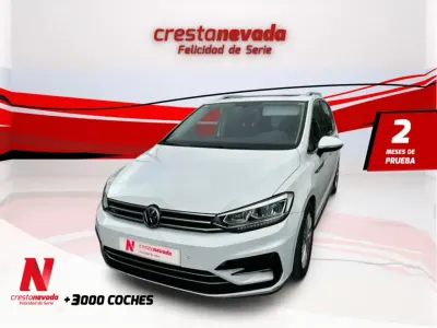Usado VW Touran Sportline 116 CV (85 kW) 2018 Blanco Monovolumen