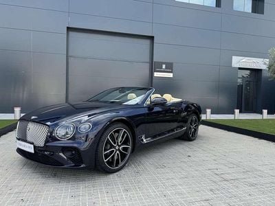 Usado Bentley Continental 635 CV (467 kW) 2019 Azul Descapotable