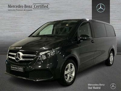 Gris Usado 2023 Mercedes V220 Monovolumen | 55.000 € (Un poco caro)